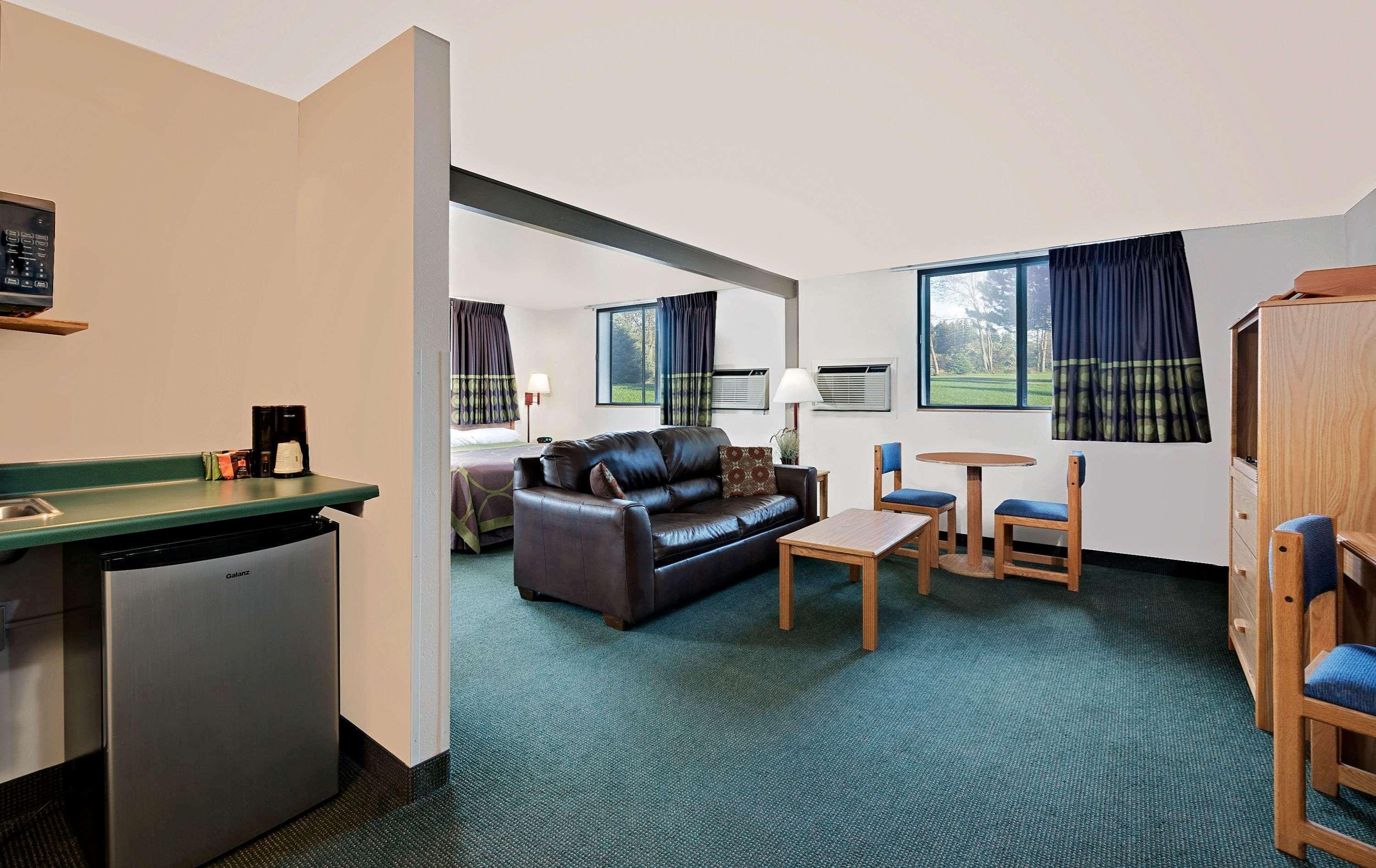 Super 8 By Wyndham Spearfish Exterior foto