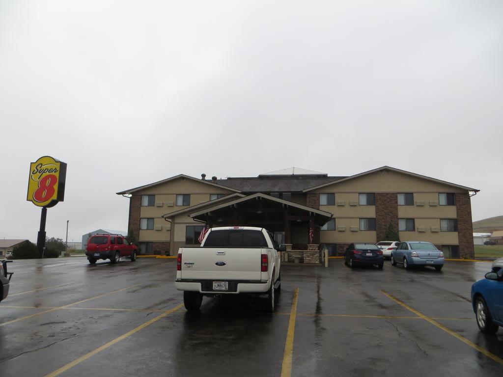 Super 8 By Wyndham Spearfish Exterior foto